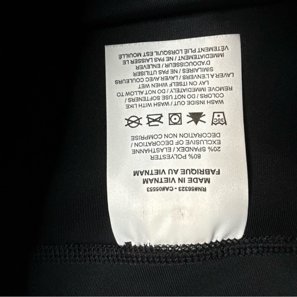 Sleek Black Bike Shorts with Moisture-Wicking Fabric and Stretch Fit - Picture 10 of 11